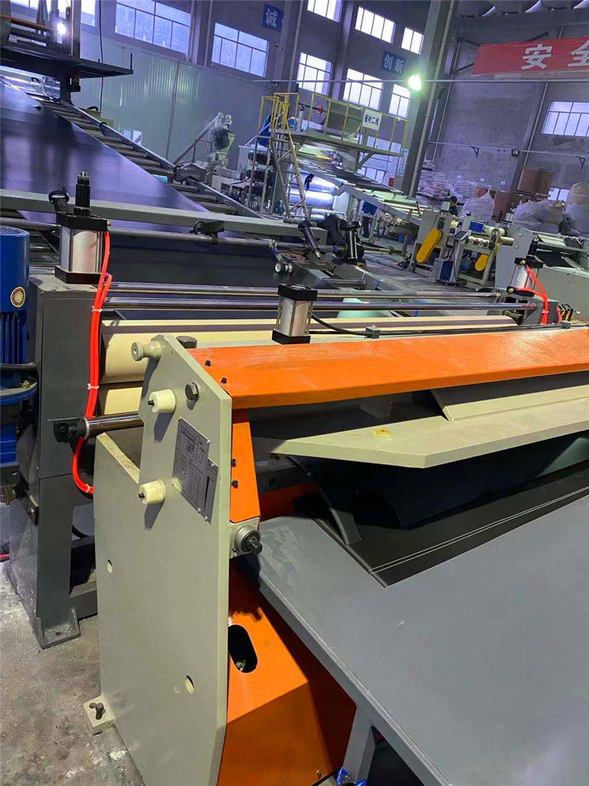 PBAT片材擠出機(jī)_玖德隆機(jī)械有限公司