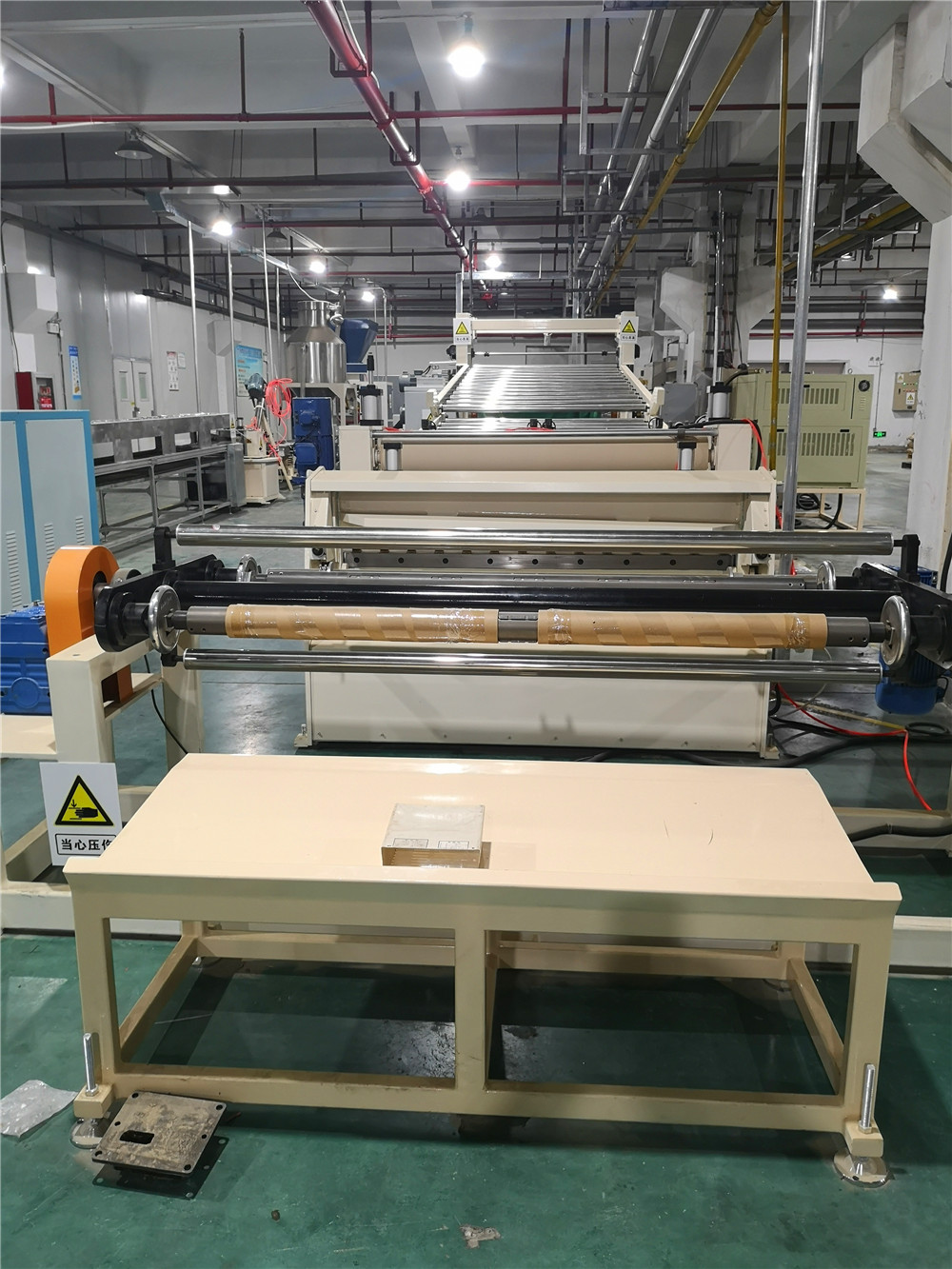 HDPE片材擠出機(jī)-玖德隆機(jī)械有限公司