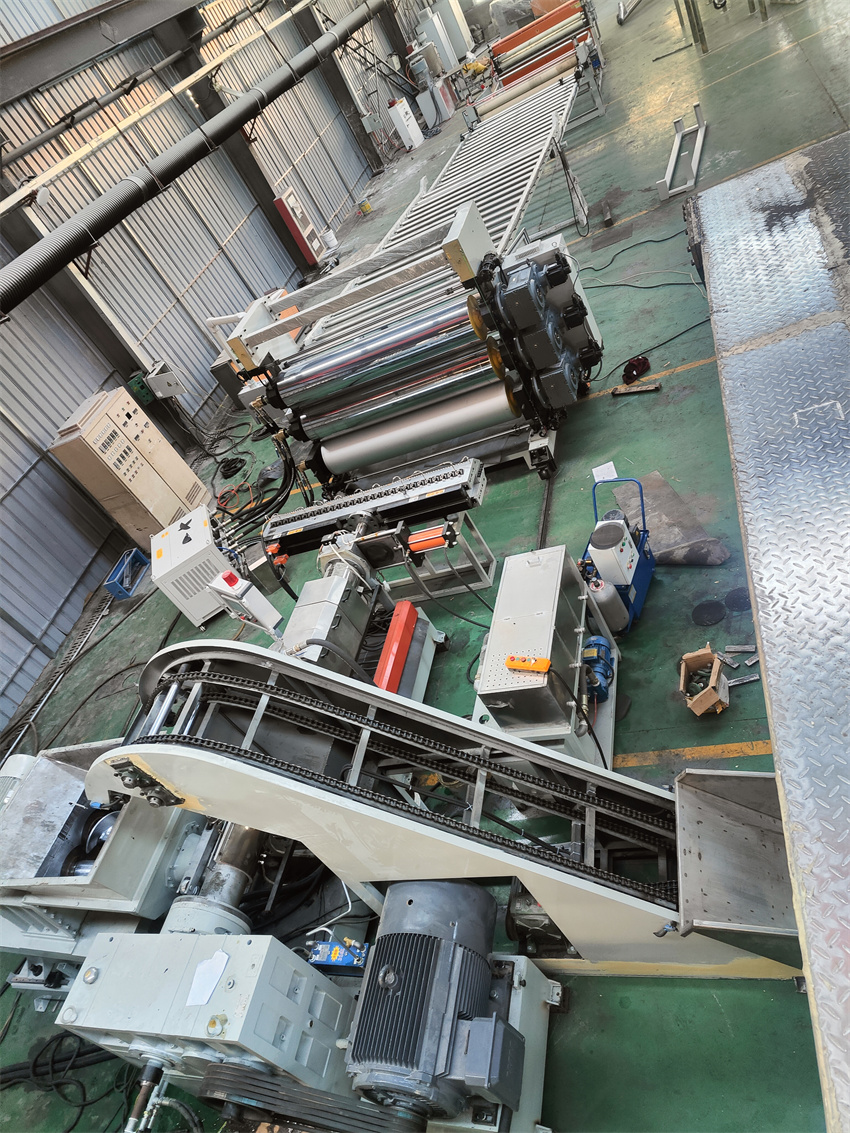 POE片材擠出機(jī)_JDL_POE隔音片材擠出機(jī)